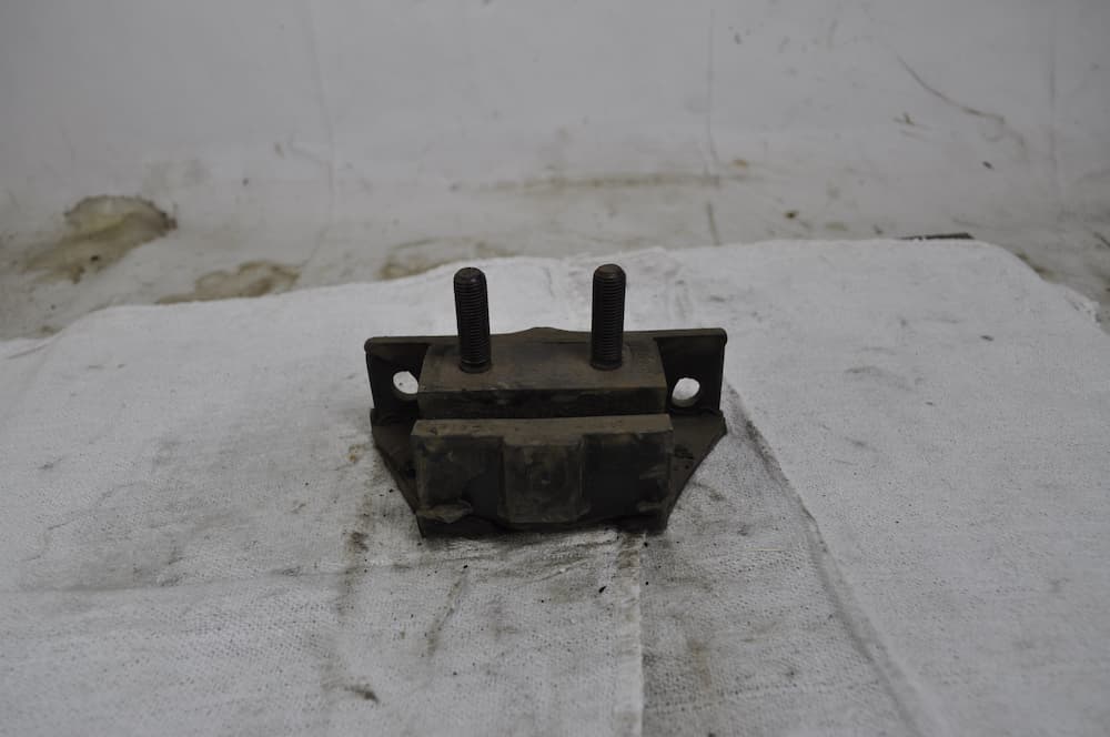 CM2161 - Motor Mounts