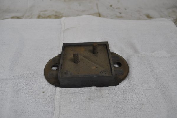 MOTOR MOUNT - Image 2