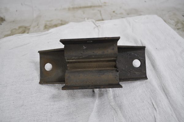 MOTOR MOUNT - Image 2