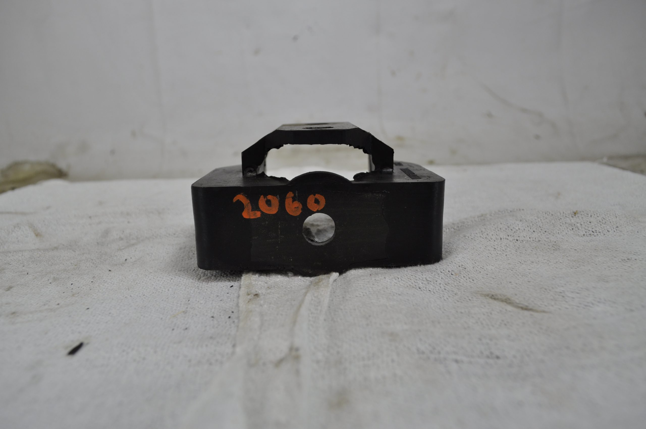 CM2060 - MOTOR MOUNT