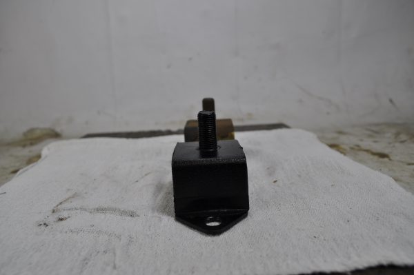 CM2040 - MOTOR MOUNT