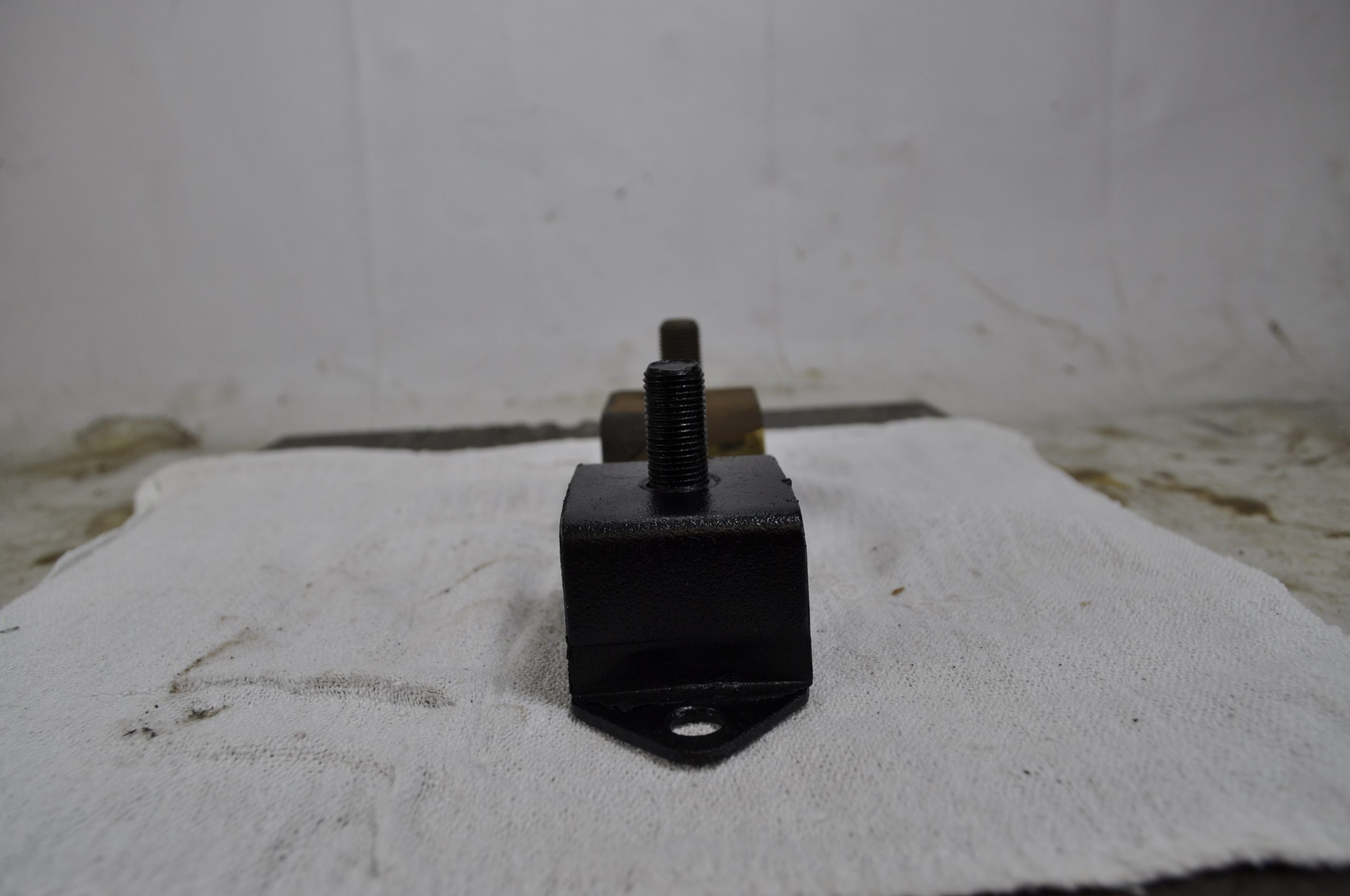 CM2040 - MOTOR MOUNT