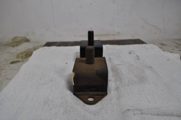 CM2040 - MOTOR MOUNT