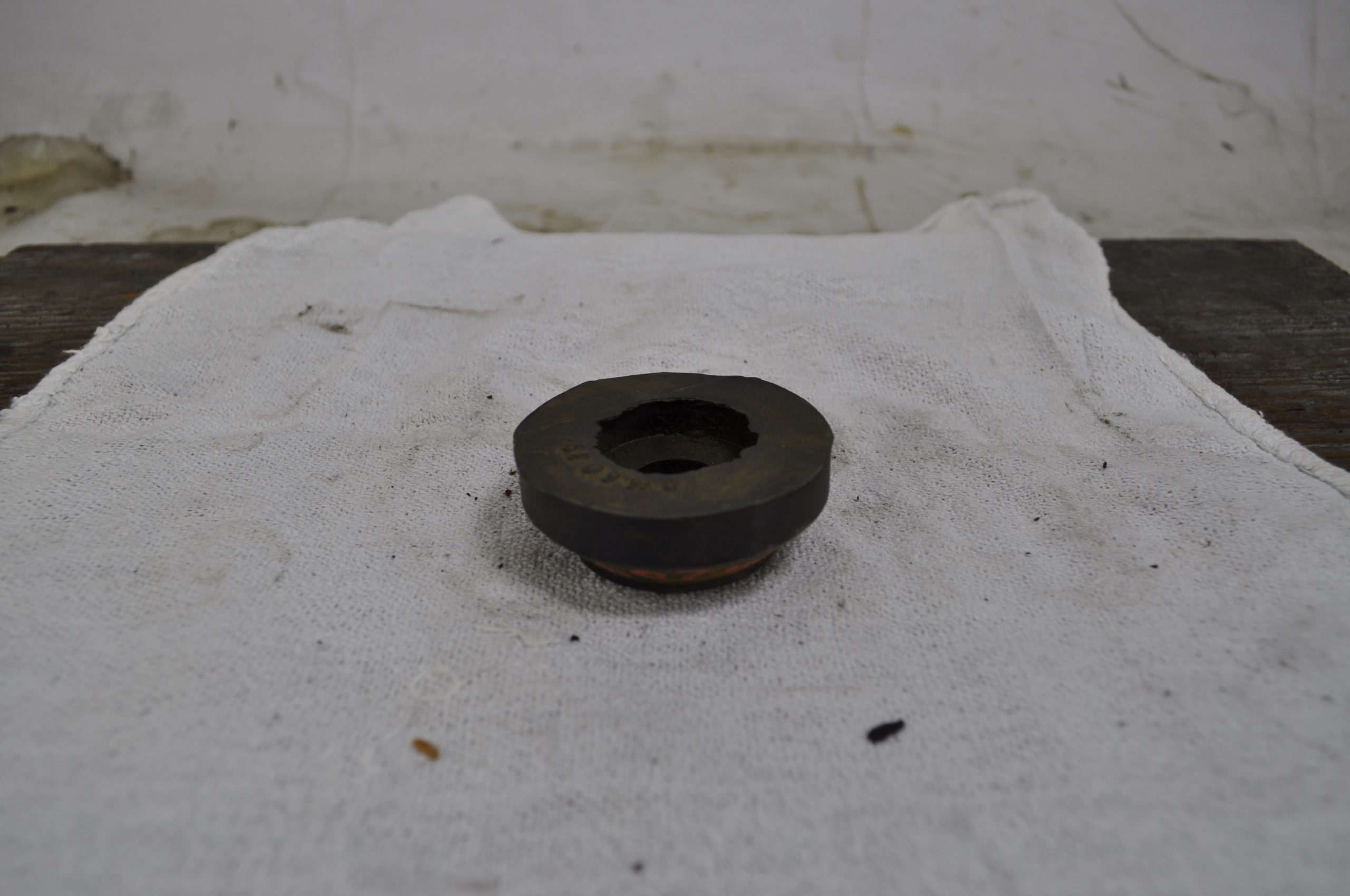 CM2048 - MOTOR MOUNT