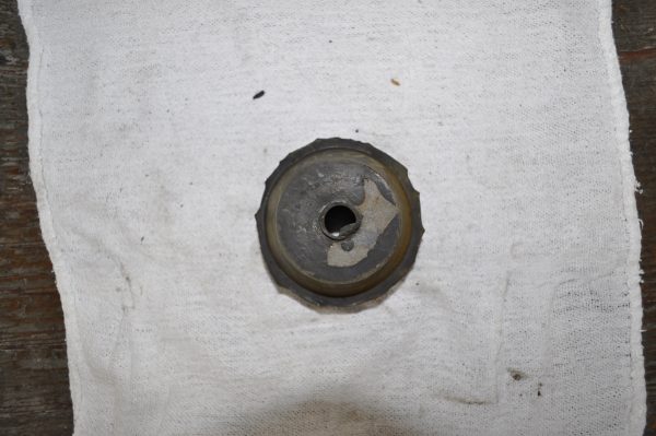 CM2050 - MOTOR MOUNT BOTTOM
