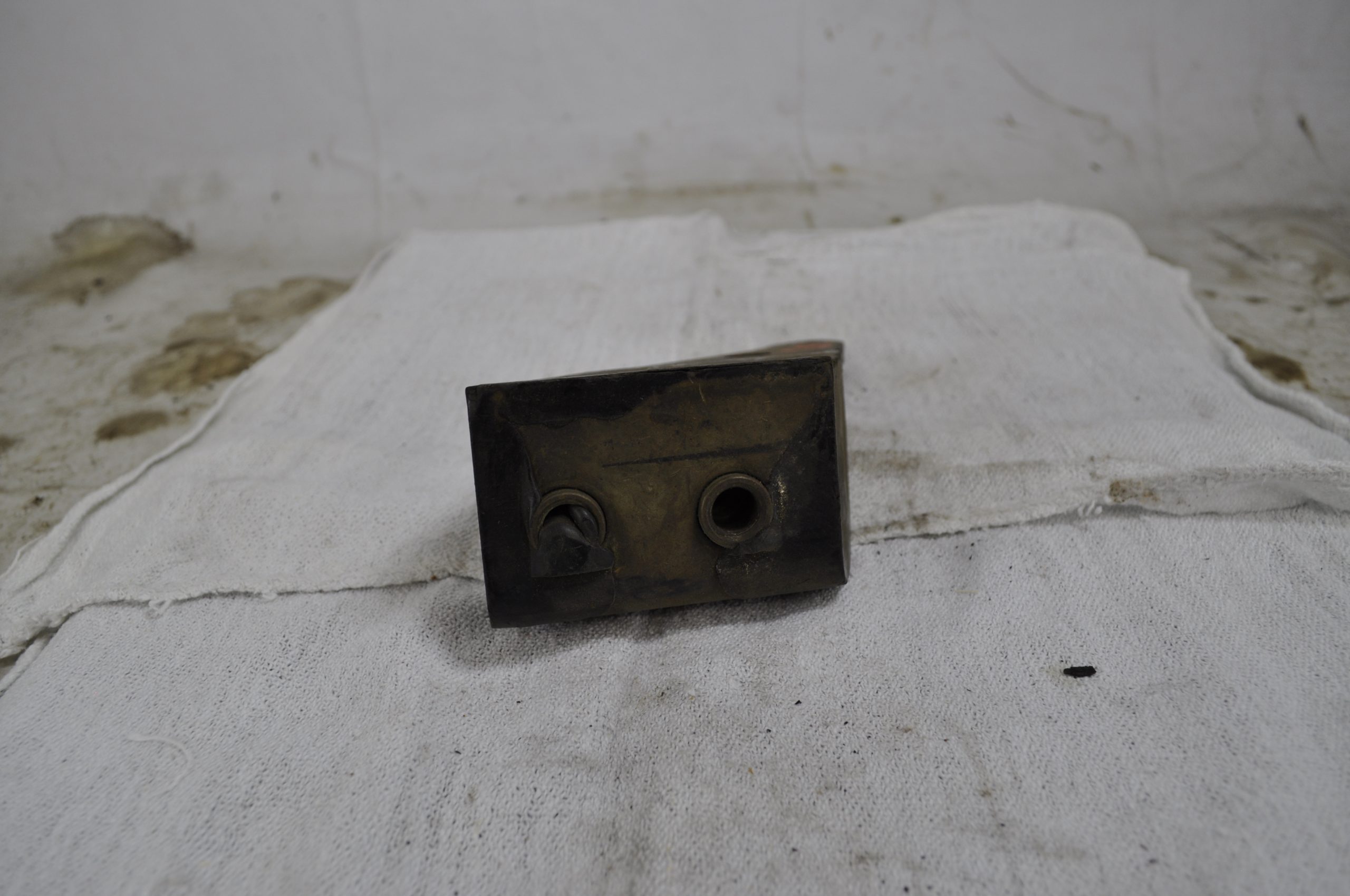 CM2063 - MOTOR MOUNT