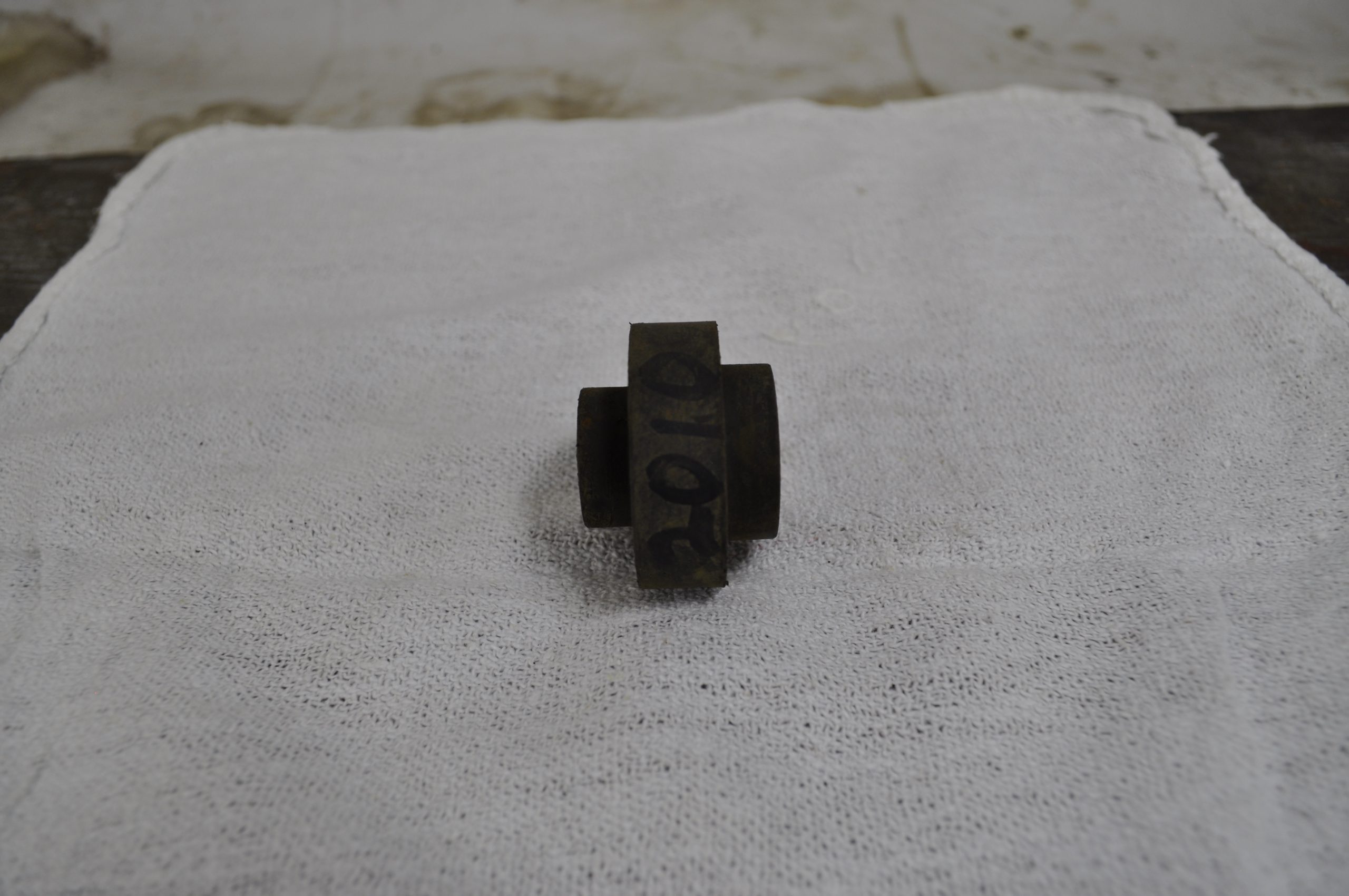 CM2010 - MOTOR MOUNT