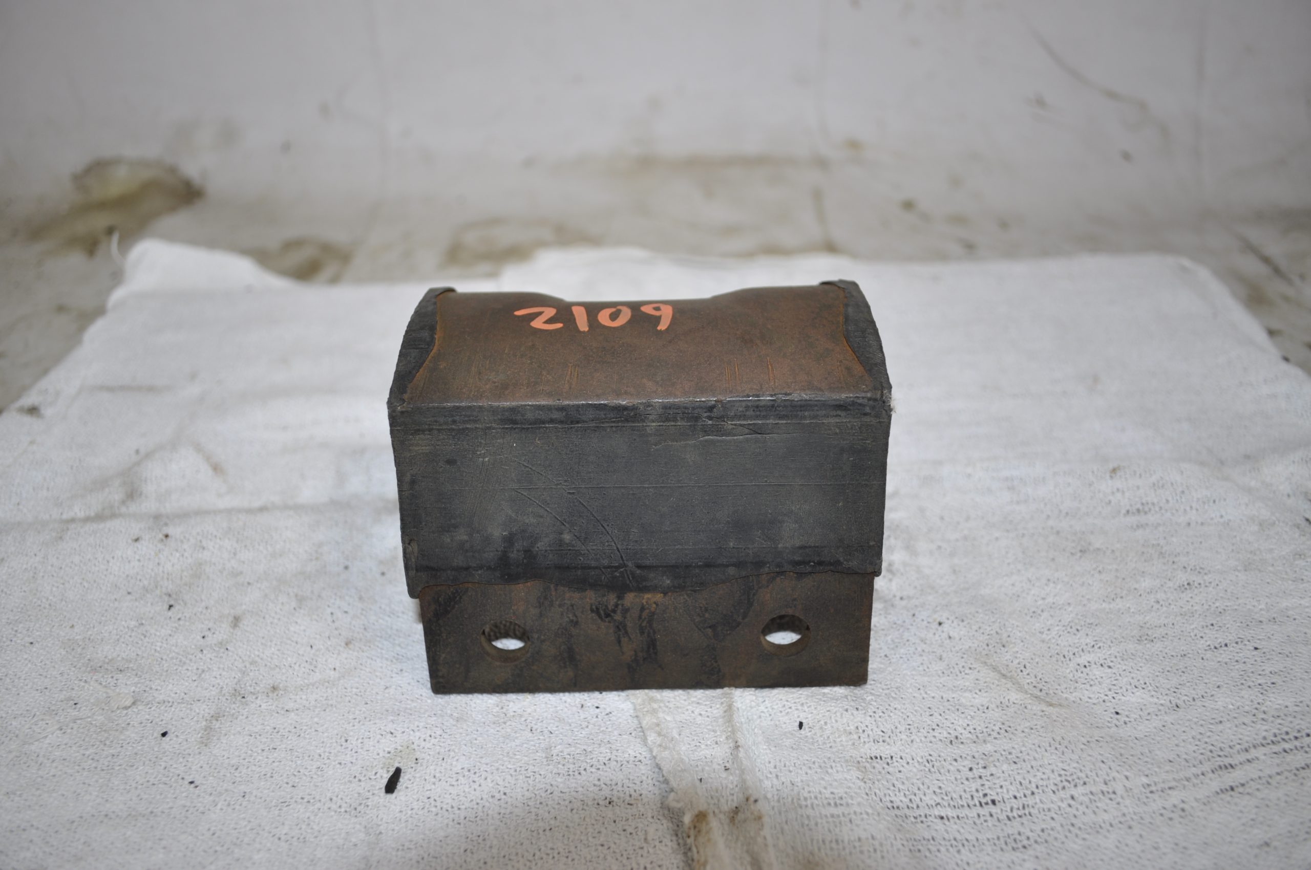 CM2109 - MOTOR MOUNT