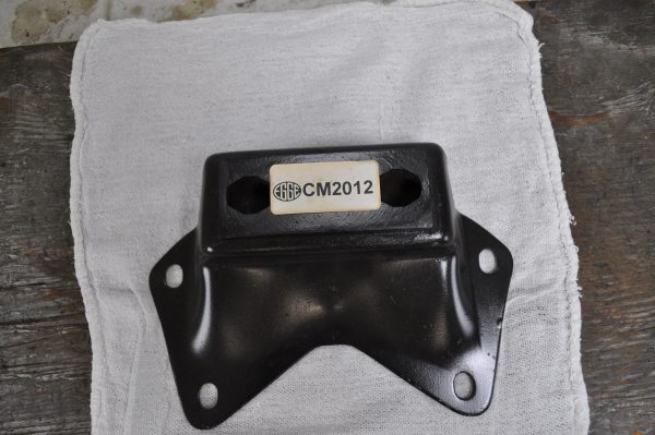 CM2012 - MOTOR MOUNT TOP