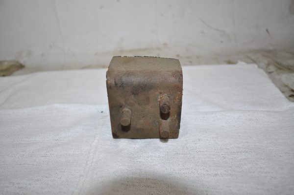 CM2017 - MOTOR MOUNT BOTTOM